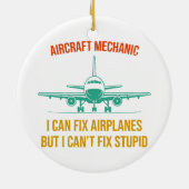 Vliegtuigmonteur ik kan vliegtuigen repareren, maa keramisch ornament (Achterkant)
