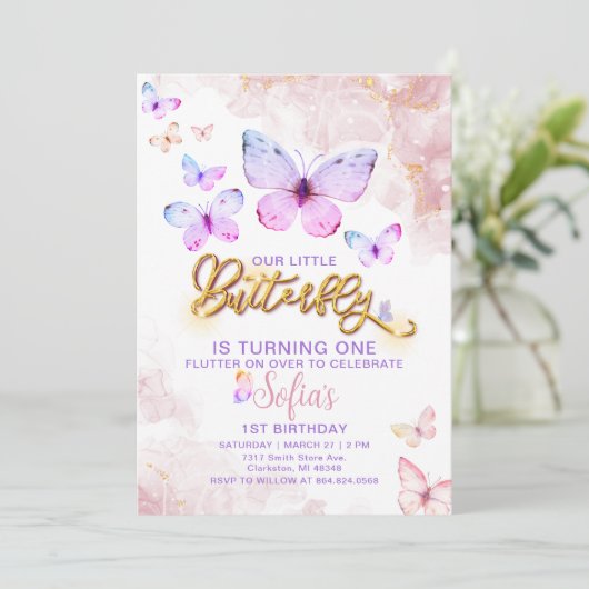 Vlinder eerste verjaardag meisje 1e uitnodiging (Staand voorkant)