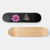 Vlinder en roze bloemkool persoonlijk skateboard (Horizontaal)