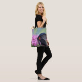 Vlinder op bloem tote bag (Op model)