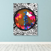 Vlinder op een Bloem Canvas Afdruk (Insitu (Houten vloer))