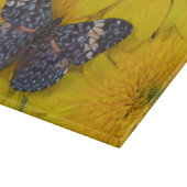 Vlinder op een Gele Bloem Snijplank (Hoek)