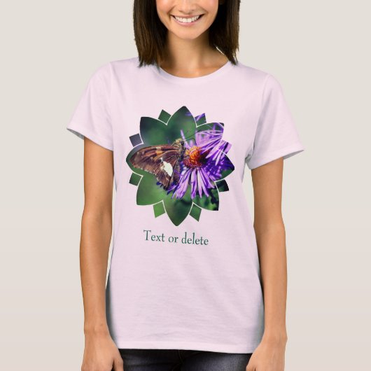 Vlinder op paarse Aster Bloem Persoonlijk T-shirt (Voorkant)