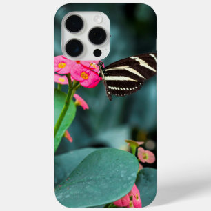 Vlinder op Roze Bloem Fotografie iPhone 15 Pro Max Hoesje