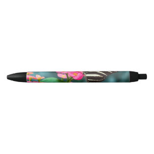 Vlinder op Roze Bloem Fotografie Zwarte Inkt Pen