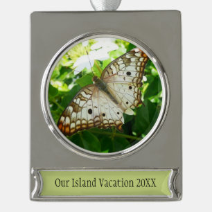 Vlinder op tropische natuurfotografie van Jasmine Verzilverd Banner Ornament