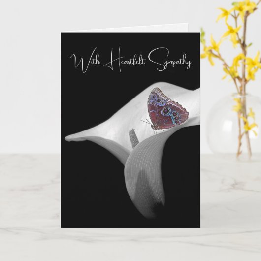 Vlinder op witte lelie kaart (Gele Bloem)