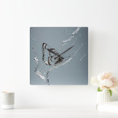 Vlinder opruimen in water vierkante klok (Huis)