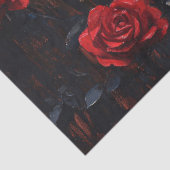 Vlinder rust tussen levendige rode rozen tissuepapier (Detail)