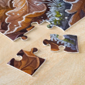 Vlinder rustend in herfstbladeren bij eerste kou N Legpuzzel (Zijkant)