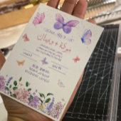 Vlinder verjaardagsuitnodiging, wilde bloementuin  kaart