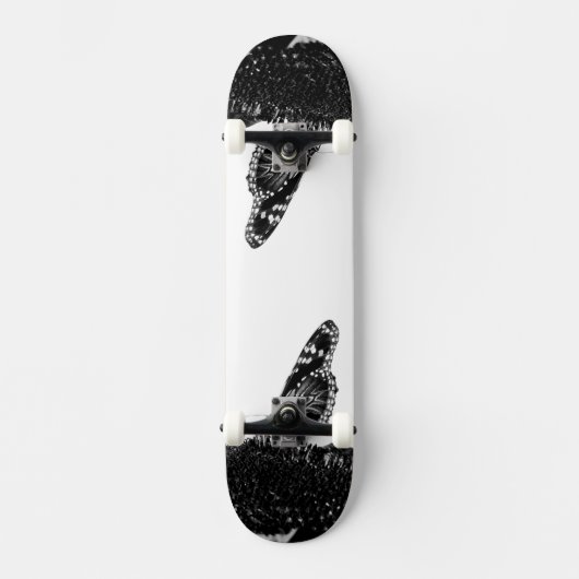 vlinder verlegen zwart skateboard (Voorkant)