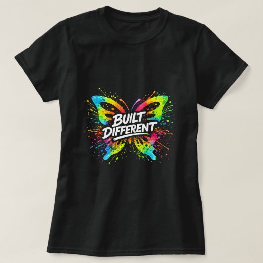 Vlinderhemd 'Built Different' 0047699-FB T-shirt (Design voorkant)