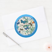 Vlinders, blauwe cirkelrand, ronde sticker (Envelop)