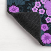 Vlinders en bloemen symmetrie, violet en blauw muismat (Hoek)