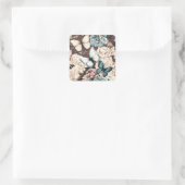 Vlinders en bruine bloemen vierkante sticker (Tas)