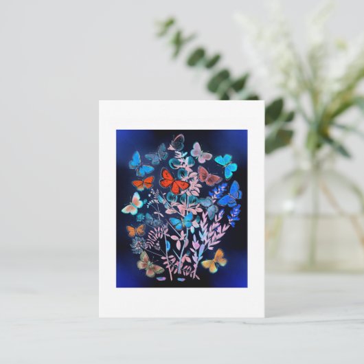 Vlinders en Motten Fladderen over Bloemen Briefkaart (Staand voorkant)