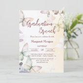 Vlinders in bloemenbruidsbrunch kaart (Staand voorkant)