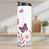 Vlinders met roze tulpen en gele madeliefjes thermosbeker