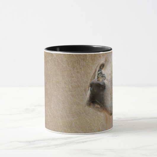 Vlinders op Labrador Retriever Mok (Midden)