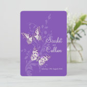 Vlinders paarse witte crème bruiloft uitnodigingen (Staand voorkant)