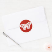 Vlinderschets, diep rood en wit ronde sticker (Envelop)