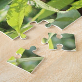 Vlinderstaarten op de struik van de vlinder legpuzzel (Zijkant)