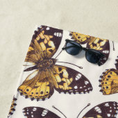 Vlindervlinderpatroon van geslepen dame strandlaken (In situ)