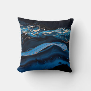 Vloeibare metalen goud in abstract blauw kussen
