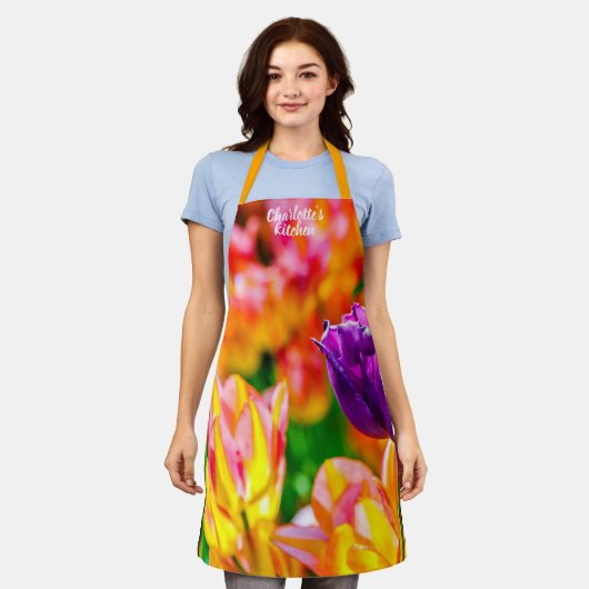 Vloeibare Tulp-bloemen op een vloer Schort (Gedragen)