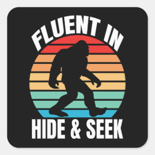 Vloeiend in Verstoppertje Spelen Grappige Bigfoot Vierkante Sticker