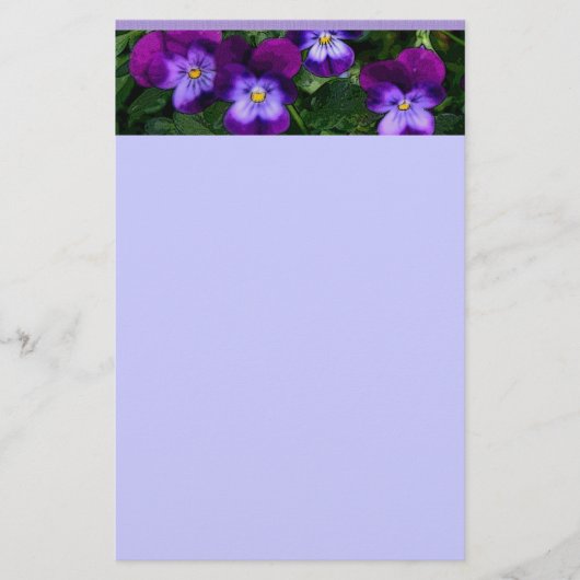 Vloeiend kunstviolet briefpapier (Voorkant)