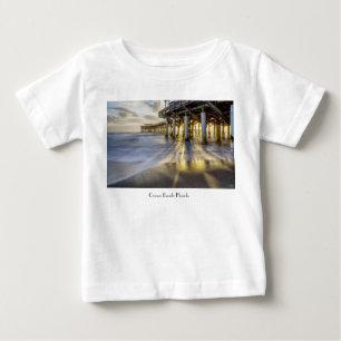 Vloeiende golven op de Caca pier-Baby T-shirt