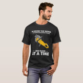 Vloeren Constructie Design voor tapijt installateu T-shirt (Voorkant volledig)