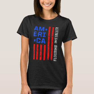 Vloerinstallatie van de drijvende-kommer van de in t-shirt