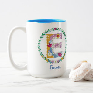 Vloerletters Initiaal "E" met gepersonaliseerde na Tweekleurige Koffiemok