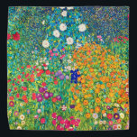 Vloertuin, Gustav Klimt Bandana<br><div class="desc">Gustav Klimt (14 juli 1862 - 6 februari 1918) was een Oostenrijkse symboliek schilder en een van de meest prominente leden van de Wenen Secessiebeweging. Klimt wordt genoteerd voor zijn schilderijen, moorden, schetsen en andere voorwerpen. Naast zijn figuurwerk, dat onder meer bestaat uit aantijgingen en portretten, schilderde hij landschappen. Onder...</div>