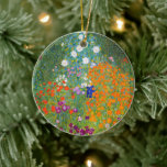 Vloertuin | Gustav Klimt Keramisch Ornament<br><div class="desc">Bloementuin (1905-1907) van de Oostenrijks kunstenaar Gustav Klimt is een levendig meesterwerk van de vroege 20e-eeuwse kunst. Deze weelderige, impressionistische scene barst van de kleurrijke bloesems in een betoverend tapijt van natuur, dat de decoratieve stijl van Klimt en de liefde voor bloemmotieven weerspiegelt. De rijke texturen en ingewikkelde details van...</div>
