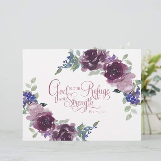 Vluchtel en sterkte paarse florale bloeding (Staand voorkant)