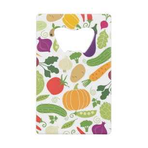 Voeding op witte achtergrond creditkaart flessenopener