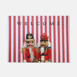 Voedingskrakers op strepen deurmat