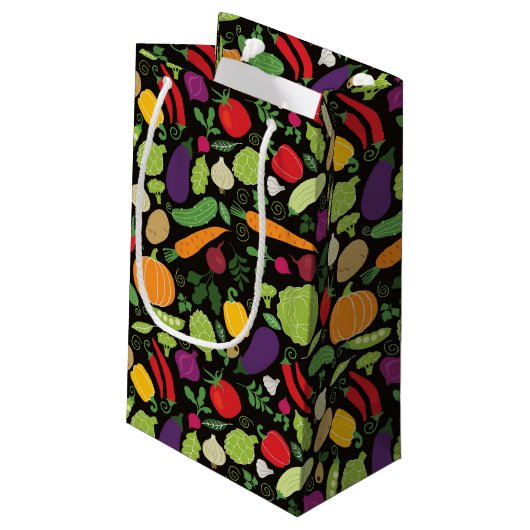 Voedsel op zwarte achtergrond klein cadeauzakje (Achterkant Gekanteld)