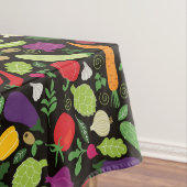 Voedsel op zwarte achtergrond tafelkleed (Voorbeeld)