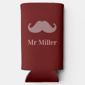 Voeg aangepaste naam snor op maroon seltzer blikjeskoeler (Achterkant)