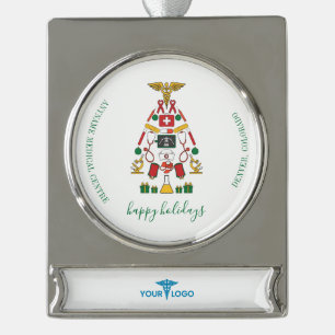 Voeg bedrijfslogo medisch centrum kerst toe verzilverd banner ornament