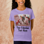 Voeg de Meisjes van de Lavender van de Foto en van T-shirt<br><div class="desc">Creëer uw eigen unieke geschenken, voeg Foto en Tekst op deze gepersonaliseerde lavender aan shirt toe. Maak eenvoudig je eigen coole T-shirt ontwerp. De gepersonaliseerde kinderen in het shirt zijn ook beschikbaar voor jongens, mannen en vrouwen, in verschillende kleuren. Ideaal voor een feest op het vrijgezellenfeest (als cadeau voor een...</div>