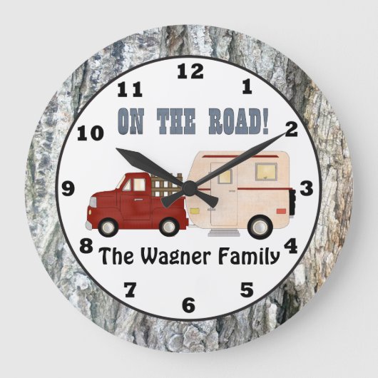 Voeg de naam Camping camper wall klok toe (Voorkant)