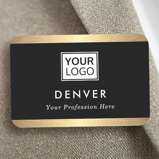 Voeg de voornaam van de logo toe titel van de goud naamplaatje