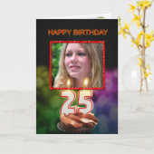 Voeg een afbeelding, 25e verjaardag met taart en k kaart (Gele Bloem)