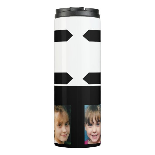 Voeg een naamfoto's toe initiaal zwart-wit thermosbeker (Achterkant)